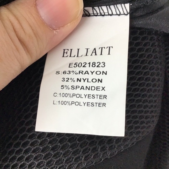 Elliatt Elysian Dress in black - Picture 7 of 8